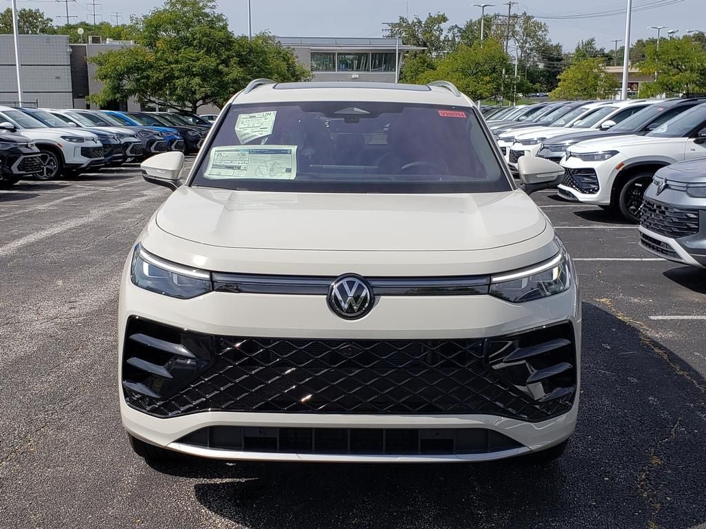 2026 Volkswagen Tiguan SEL R-Line Turbo
