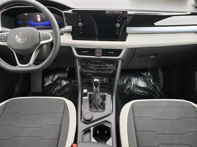 2026 Volkswagen Taos 1.5T SE