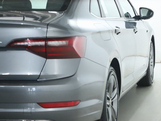 2021 Volkswagen Jetta R-Line