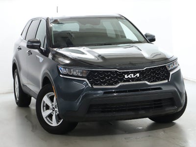 2022 Kia Sorento LX