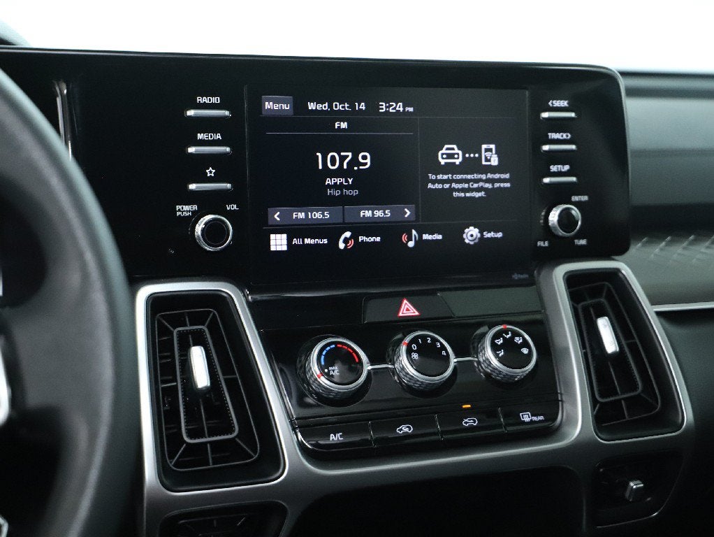 2022 Kia Sorento LX