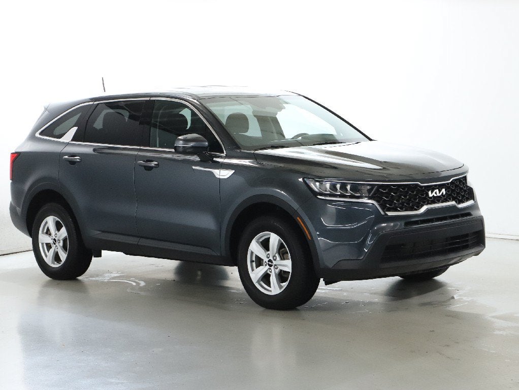 2022 Kia Sorento LX
