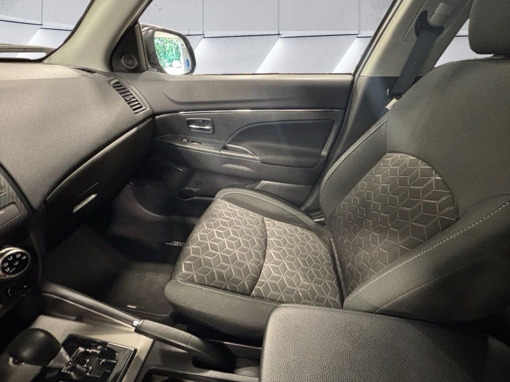 2025 Mitsubishi Outlander Sport 2.0 ES