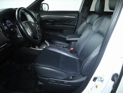 2022 Mitsubishi Outlander PHEV SEL