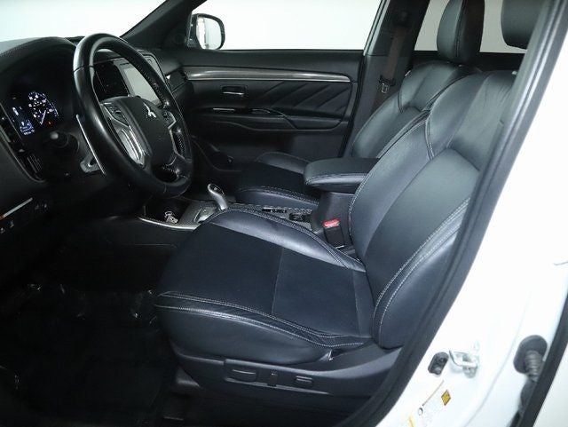 2022 Mitsubishi Outlander PHEV SEL