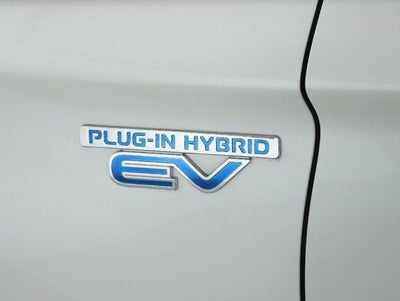2022 Mitsubishi Outlander PHEV SEL