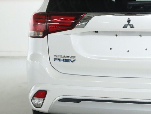 2022 Mitsubishi Outlander PHEV SEL