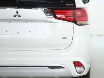 2022 Mitsubishi Outlander PHEV SEL