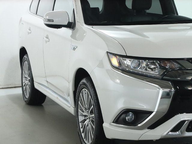 2022 Mitsubishi Outlander PHEV SEL