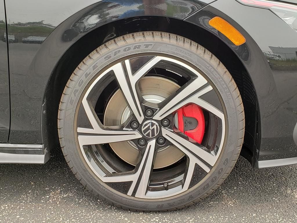 2026 Volkswagen Golf GTI SE