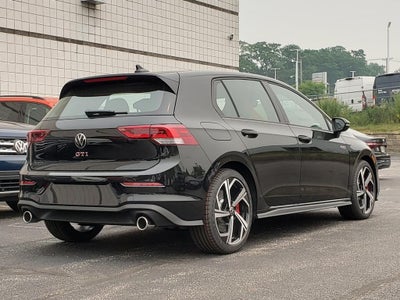 2026 Volkswagen Golf GTI SE