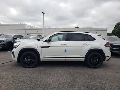2026 Volkswagen Atlas Cross Sport 2.0T SEL R-Line Black