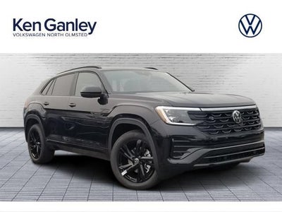 2026 Volkswagen Atlas Cross Sport 2.0T SEL R-Line Black