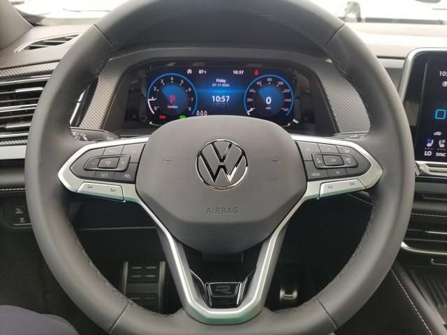 2026 Volkswagen Atlas Cross Sport 2.0T SEL R-Line Black