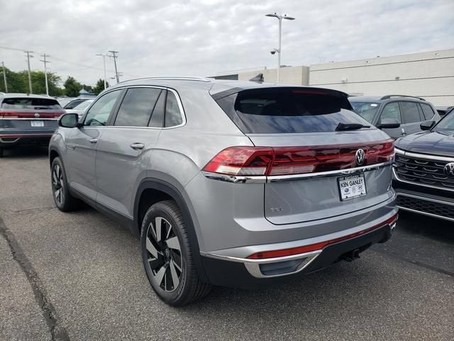 2026 Volkswagen Atlas Cross Sport 2.0T SEL