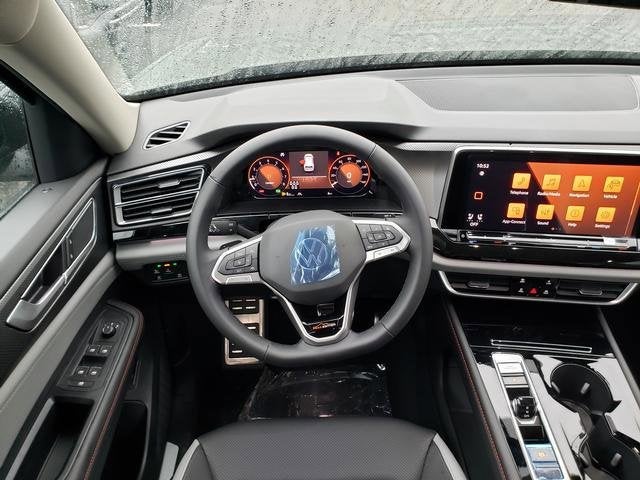 2026 Volkswagen Atlas 2.0T Peak Edition