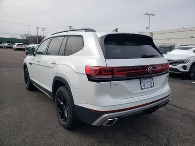 2026 Volkswagen Atlas 2.0T Peak Edition