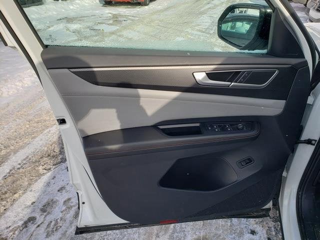 2024 Volkswagen Atlas 2.0T Peak Edition SE w/Technology