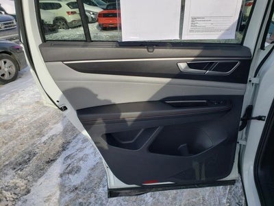 2024 Volkswagen Atlas 2.0T Peak Edition SE w/Technology