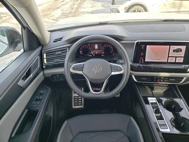 2024 Volkswagen Atlas 2.0T Peak Edition SE w/Technology