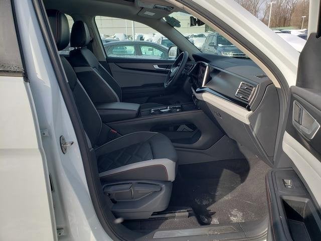 2024 Volkswagen Atlas 2.0T Peak Edition SE w/Technology