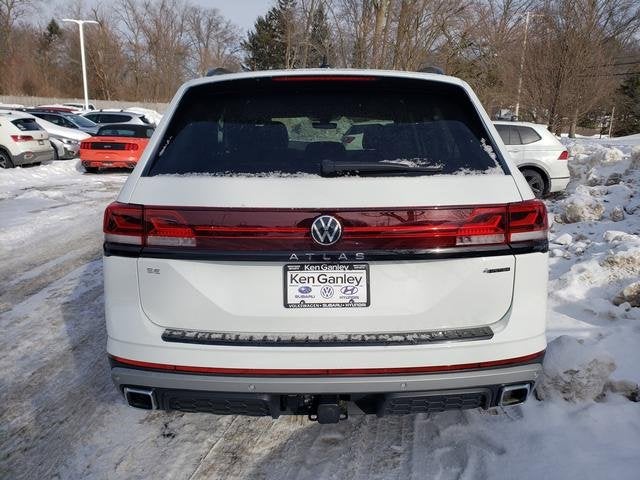 2024 Volkswagen Atlas 2.0T Peak Edition SE w/Technology