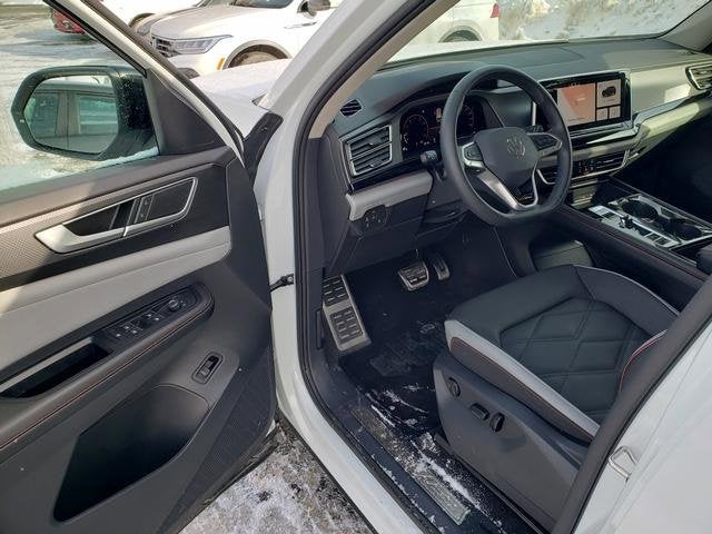 2024 Volkswagen Atlas 2.0T Peak Edition SE w/Technology