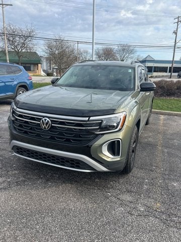 2025 Volkswagen Atlas 2.0T Peak Edition