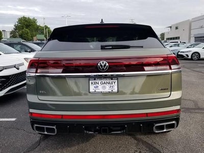 2026 Volkswagen Atlas Cross Sport 2.0T SEL Premium R-Line