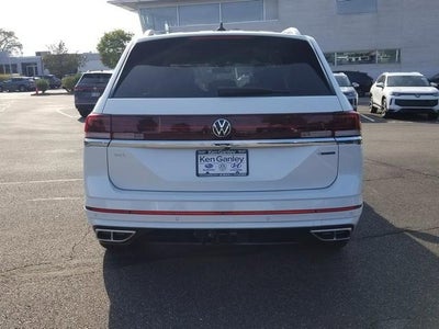 2026 Volkswagen Atlas 2.0T SEL Premium R-Line