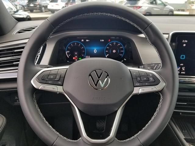 2026 Volkswagen Atlas Cross Sport 2.0T SE w/Technology