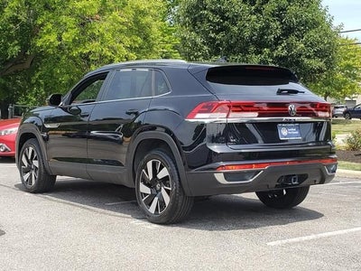 2024 Volkswagen Atlas Cross Sport 2.0T SE w/Technology