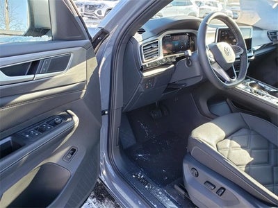 2026 Volkswagen Atlas Cross Sport 2.0T SE w/Technology