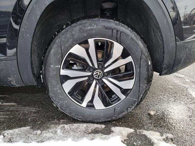 2026 Volkswagen Atlas Cross Sport 2.0T SE