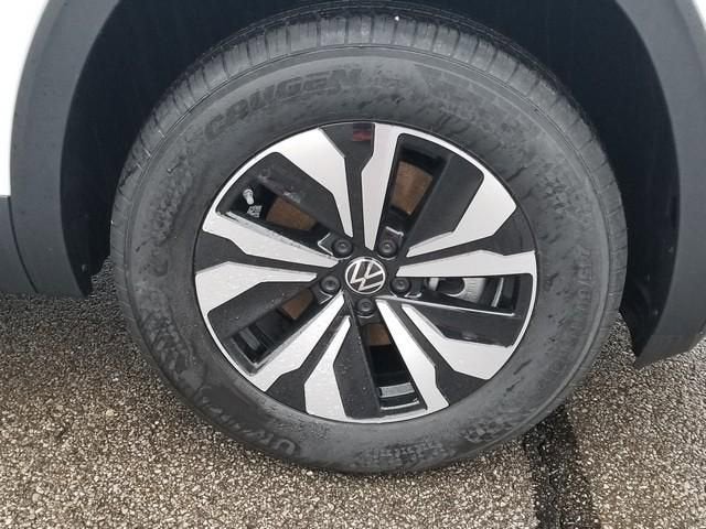 2026 Volkswagen Atlas Cross Sport 2.0T SE