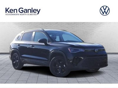2026 Volkswagen Taos SE Black