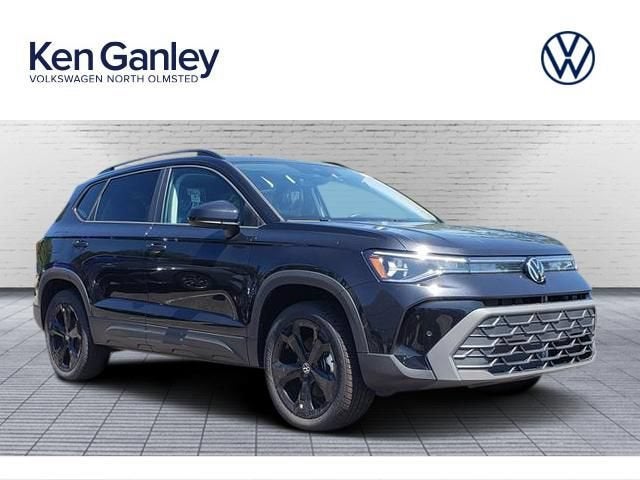 2026 Volkswagen Taos SE Black