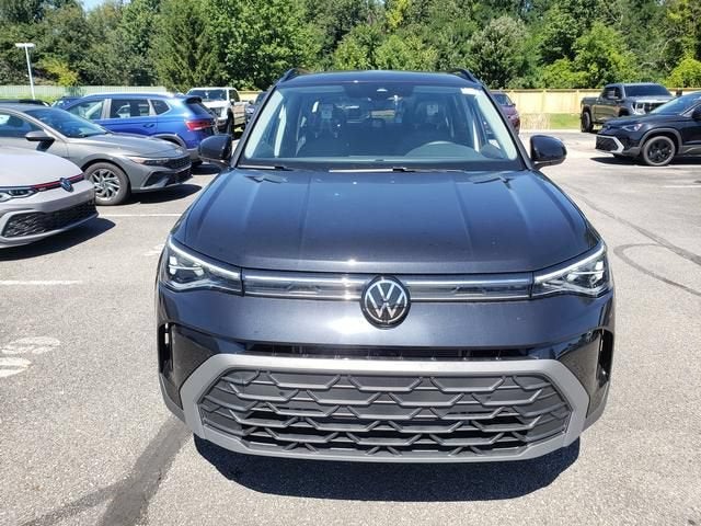 2026 Volkswagen Taos SE Black