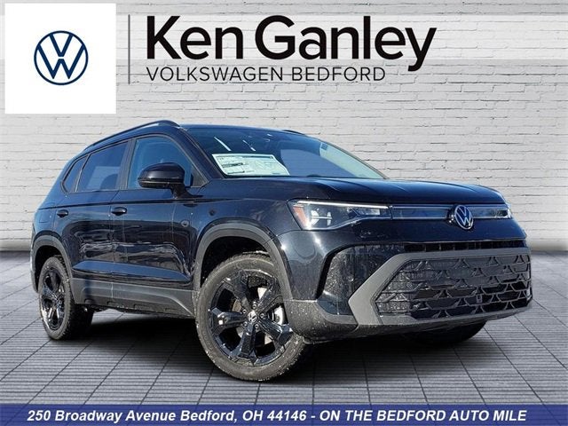 2026 Volkswagen Taos SE Black