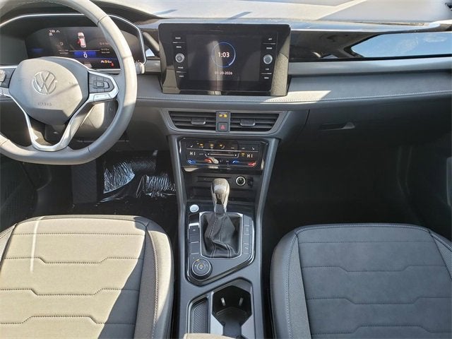 2026 Volkswagen Taos SE Black