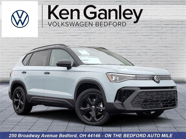 2026 Volkswagen Taos SE Black