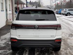 2026 Volkswagen Taos SE Black