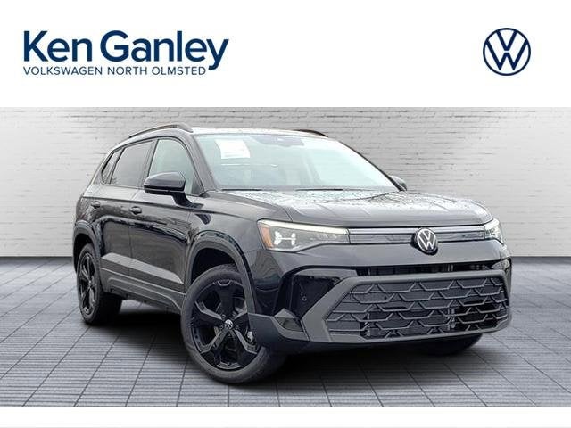 2026 Volkswagen Taos SE Black