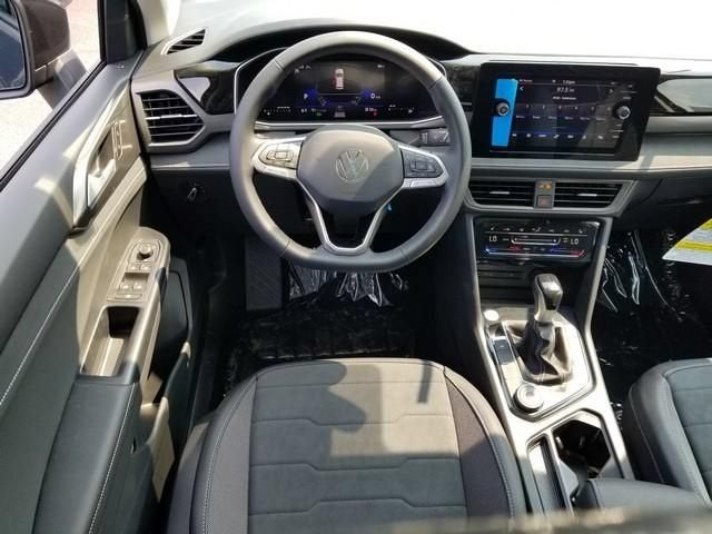 2026 Volkswagen Taos SE Black