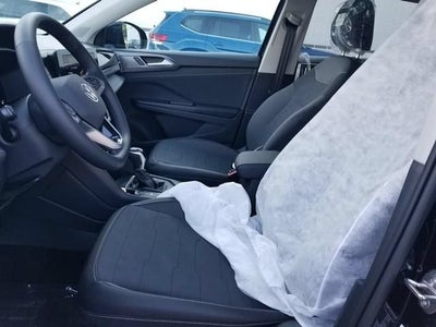 2026 Volkswagen Taos SE Black