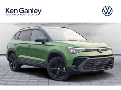 2026 Volkswagen Taos SE Black