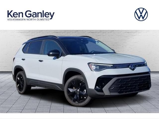 2026 Volkswagen Taos SE Black