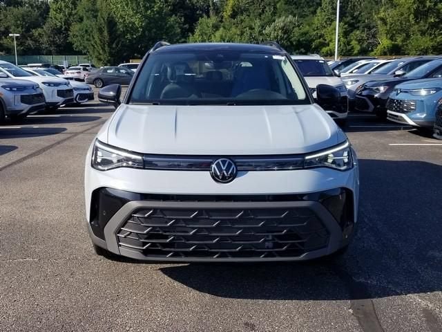 2026 Volkswagen Taos SE Black