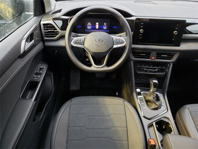 2026 Volkswagen Taos SE Black