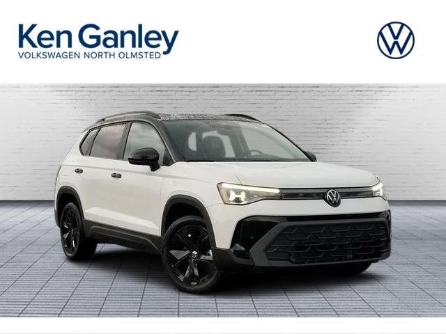 2025 Volkswagen Taos SE Black